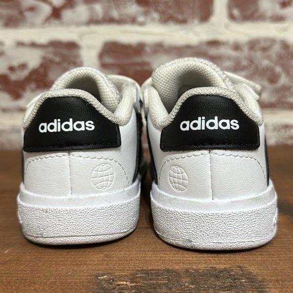 Adidas Grand Court 2.0 Toddler Sz 4K